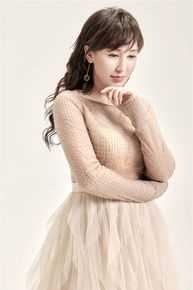 岳丽娜静态空灵之美