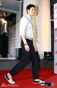 最新郑糠云()精彩图册