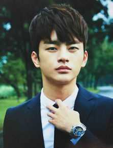 徐仁国(/Seo In Guk/ソ イングク)专辑造型图前后照片