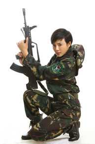 最优质郑伊涵(Moon)在《麻辣女兵》夏夏中的相册