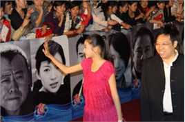 关晓彤(Guan Xiaotong)2010年金鸡百花颁奖晚会前后照片