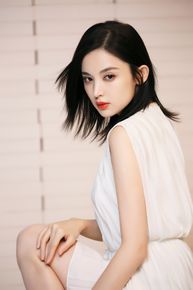 古力娜扎尔·拜合提亚尔(Gulinazhaer Baihetiyaer、Gulnazar)广告代言性感图片图集