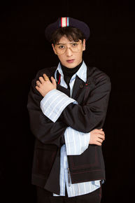 应昊茗最新别样青春壁纸