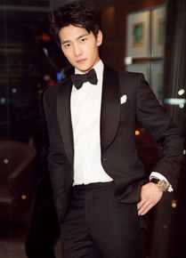 吴念真(Wen-ching Wu)时尚先生二十周年盛典性感图片图集