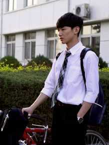 最新白敬亭在《匆匆那年》乔燃中的图集