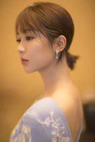 杨紫(Andy)第29届金鹰奖颁奖晚会素颜照相册