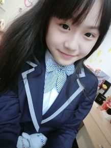 徐黄丽(Lily)近照（来源微博）图册