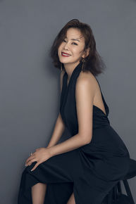 齐千郡时尚壁纸壁纸