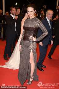 最新艾莎·阿基多(Asia Argento)精彩图册