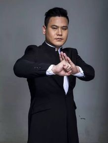 最新柳海龙壁纸