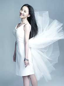 最新张可佳性感图片