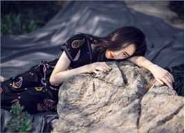 王若珊(Rachel)最新森系图集