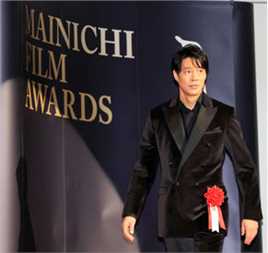 堤真一(つつみ しんいち、Tsutsumi Shinichi)电影颁奖礼壁纸壁纸