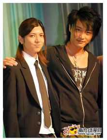 德山秀典(Tokuyama Hidenori 、とくやま ひでのり)拍摄的爱之言灵图册