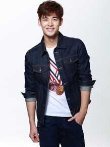 刘冬沁最新壁纸