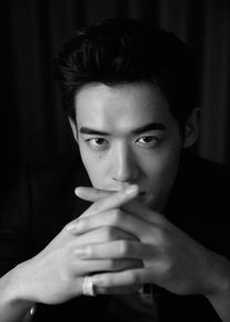 刘冬沁酒店look图片图集