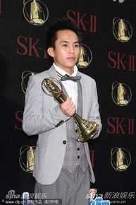 巫建和前后照片