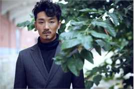 刘峰超参加活动的照片图片图集