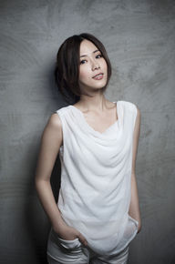 安唯绫前后照片