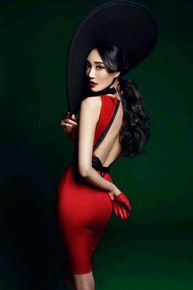 吕晶(Candice)最优质红黑摩登相册