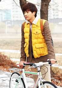 延宇振(Woo Jin Yeon 、ヨン·ウジン)普通的恋爱壁纸壁纸