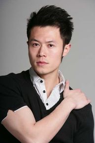 最新邓紫飞(Louis)性感图片