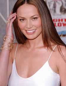 穆恩·布拉得古德(Moon Bloodgood)精彩图册