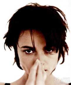 海伦娜·伯翰·卡特(Helena Bonham Carter)精彩图册