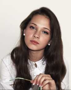 最新卡莉·史派妮(Cailee Spaeny)壁纸