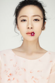 高艺丹照片素颜照相册