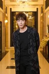 精选真理翰(；JinYihan；チン イハン)