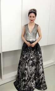 鸿利重庆市璧山区2018年春节联欢晚会前后照片