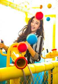 陈冰(Chen Bing)绅peerage生活照