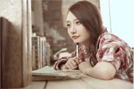 蒋思羽《见习法医》精选剧照 饰秦露露