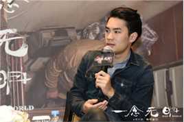 黄进(Chun Wong)个人社会活动性感图片图集