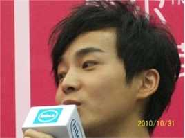 沈凌2010年北理工“爱显摆” 歌会性感图片图集