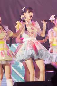 林思意(Sissi)2016第二届REQUEST TIME 30 演唱会性感图片图集