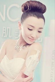 赵彦乔(Crystal)“素肌美人”活动照图片图册