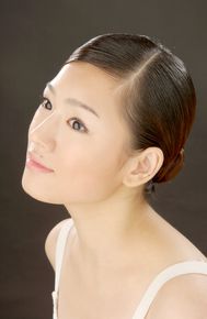 黄白露(Huang Bailu, lulu)早期