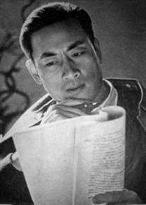 最优质庞学勤生活照