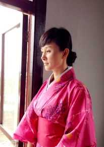 最全游琳姝在拍摄《我的绝密生涯》照片中的相册