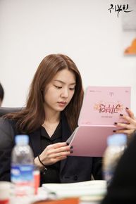 徐智慧(，Seo Ji-Hye)2014  贵夫人性感图片图集