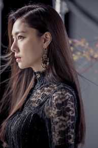 徐智慧(，Seo Ji-Hye)2017 黑骑士图片图册