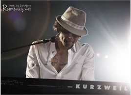 朴有天(，パク·ユチョン，park yoo-chun)音乐现场及演唱会上的壁纸壁纸