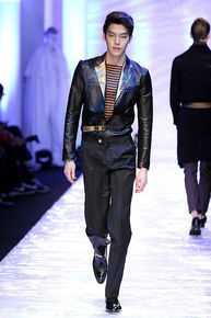 金宇彬(/KimWoo Bin)时装秀图片图册