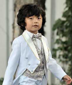 王锡玄(Seok-hyun Wang/)出席活动照素颜照相册