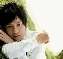 张智成(Z-Chen)前后照片