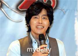 崔成国(Choi Seong-guk)新闻图片性感图片图集