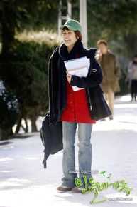 李允智(Lee yong ji)《蒲公英家族》最优质剧照