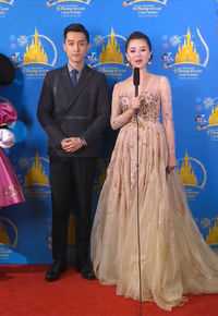 胡歌(Hugh)上海迪士尼开园盛典壁纸壁纸